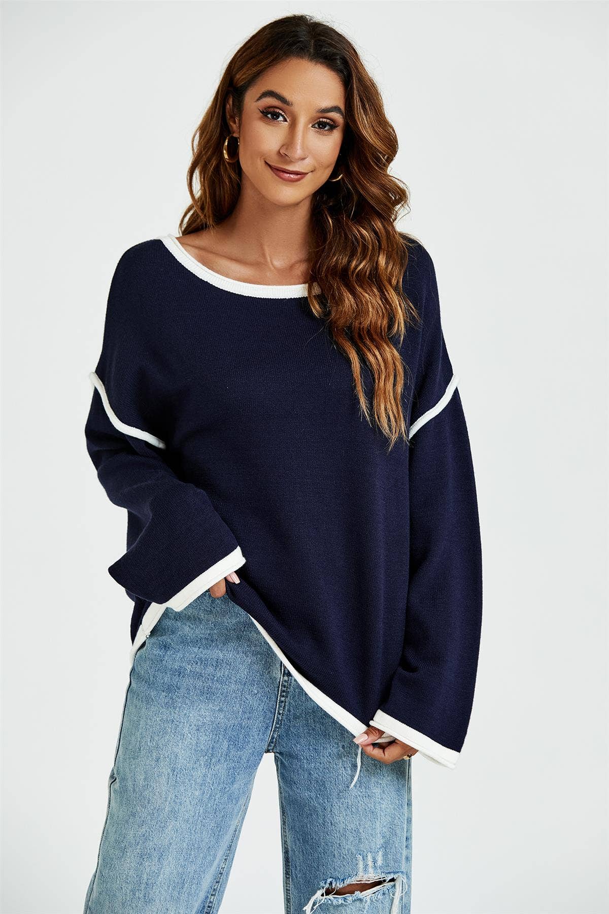 Weißes gestreiftes Oversize-Pullovertop in Marineblau
