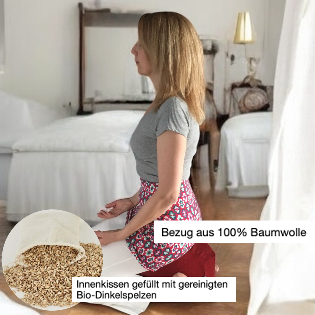Meditationskissen Ahimsa mit Lotusblüte – 15 cm hoch | personalisierbar